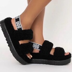 UGG Flufftita Black Platform Slippers 8 NWT